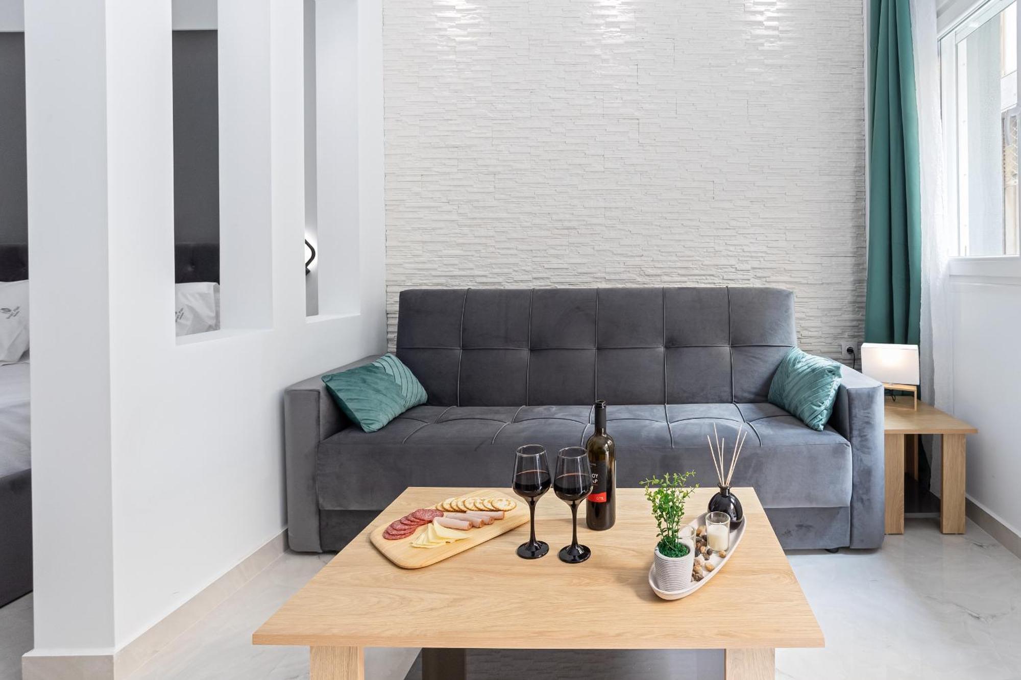 New Luxury Apartment In Downtown Thessaloniki Exterior photo